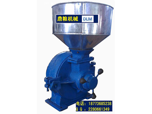30型磨片式粉碎機(jī)、磨粉機(jī)磨粉機(jī)，磨片式，產(chǎn)量達(dá)1000公斤時,粗細(xì)可調(diào)